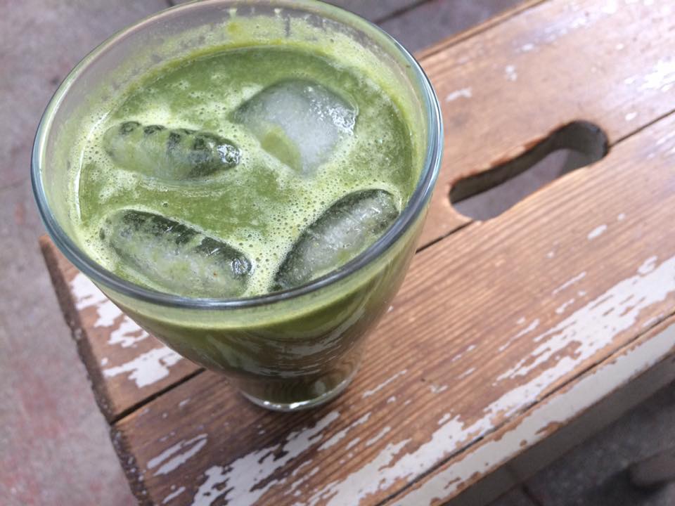 Smoothie med protein broccoli og spinat